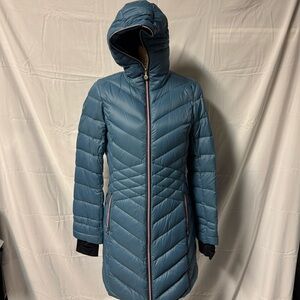 Bernardo puffer- beautiful and so warm!